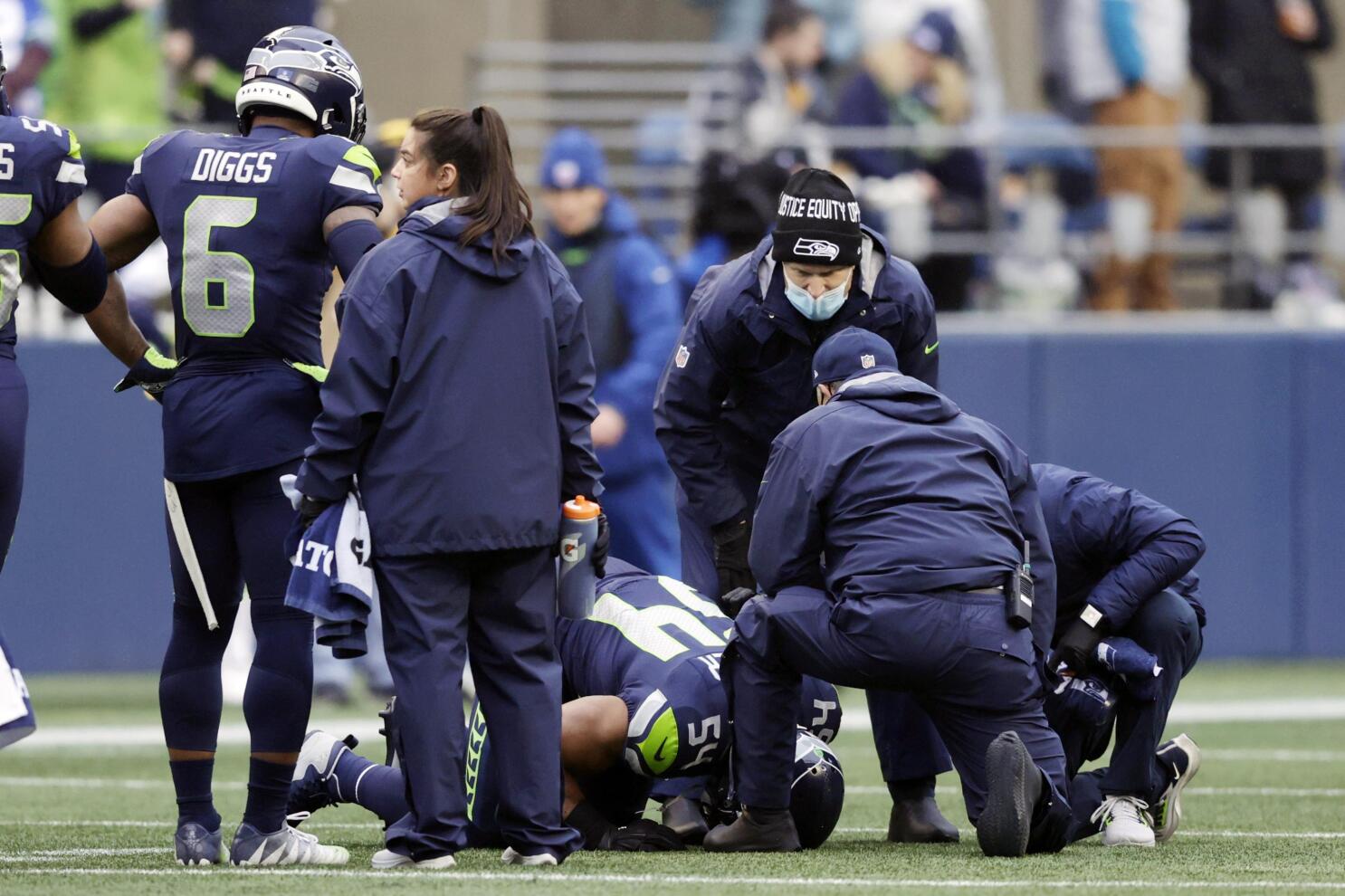 Bobby Wagner hurt in possible home finale with Seahawks AP News
